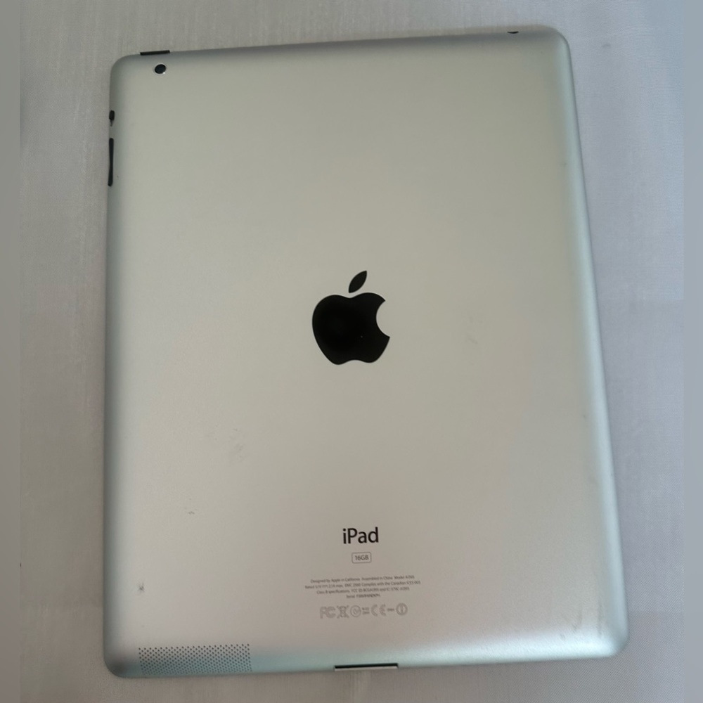 Apple I Pad 2 16GB MODEL A1395
